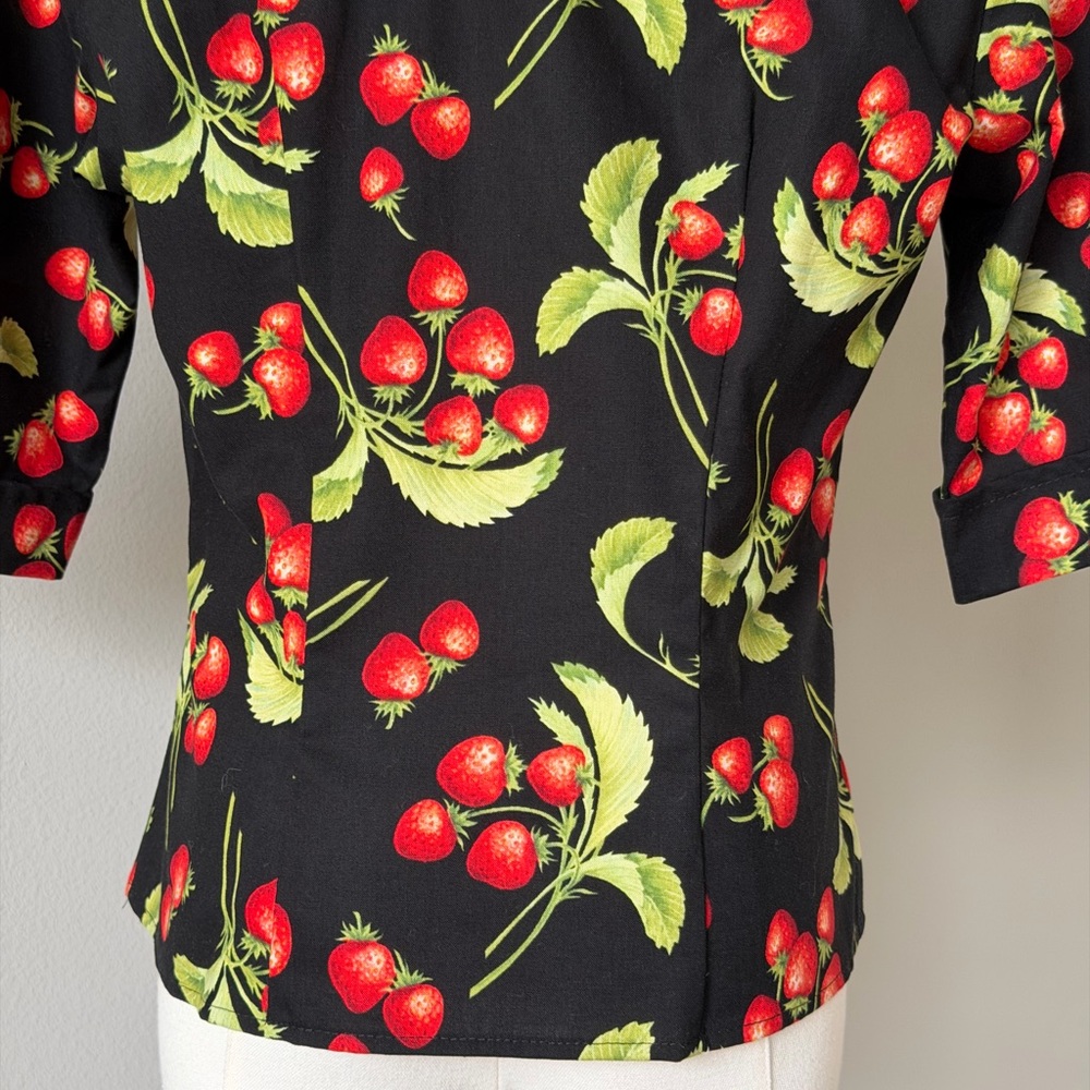 Juicy Dollz & Dames Strawberry Print Fitted Blouse - Cotton Pin - Up Style 🍓 - Picture 8 of 15